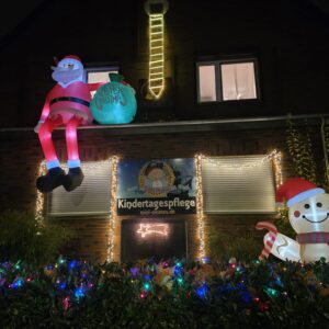 MiniPiraten feiern die Adventszeit MiniPiraten feiern die Adventszeit