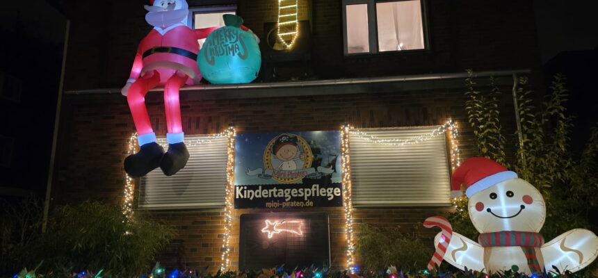 MiniPiraten feiern die Adventszeit